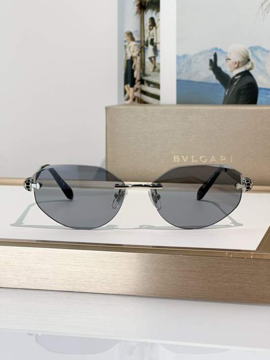 Picture of Bvlgari Sunglasses _SKUfw79279537fw